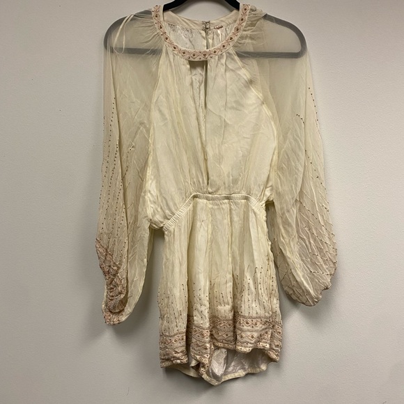 NWT Free People Butterfly Kisses Beaded Romper Size Small - Picture 11 of 12